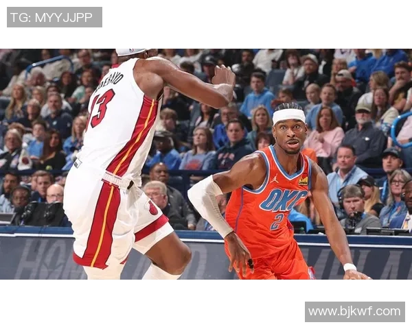 雷霆与热火激战常规赛一月三十精彩对决回顾与分析