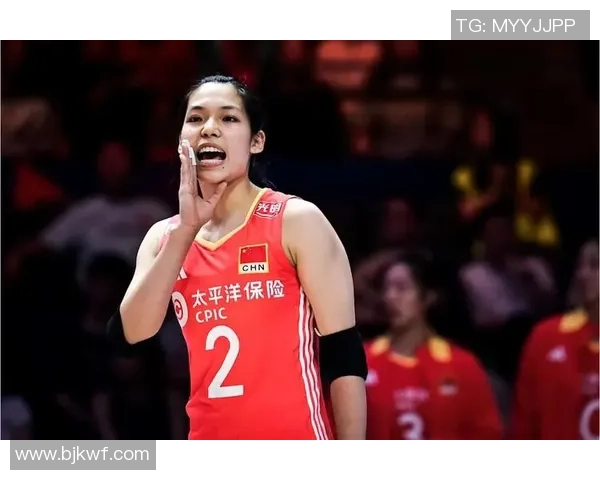 惋惜! 中国女排2朵金花双双无缘月最佳阵容，庄宇珊刚拿最佳主攻